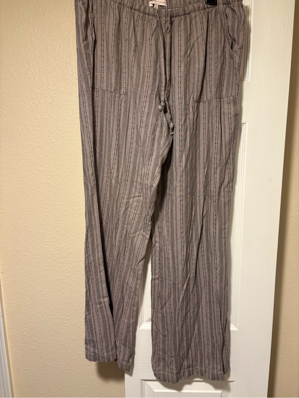 Sincerely Jules Gray Striped women’s loose pants